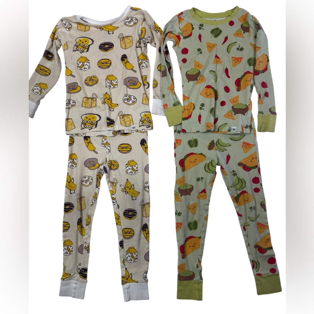 Bundle of 2 pajama sets from‎ Honest Baby Clothing, both in size 6 years.